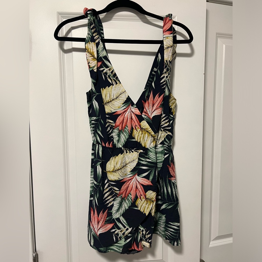 Superdown Palm Front Wrap Romper - image 4